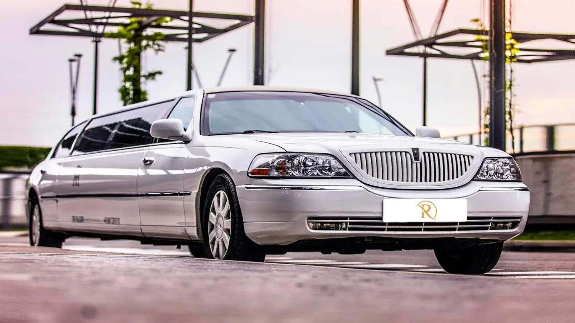 Limousine mieten Wien - Exklusive Limousinen Service