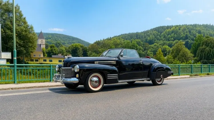 Elegantes Cadillac Series 62 Cabriolet von 1941 für besondere Anlässe